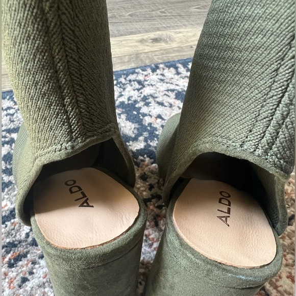 Aldo’s Olive Green heels - Picture 5 of 6